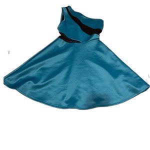 Semi-Formal Charlotte russe